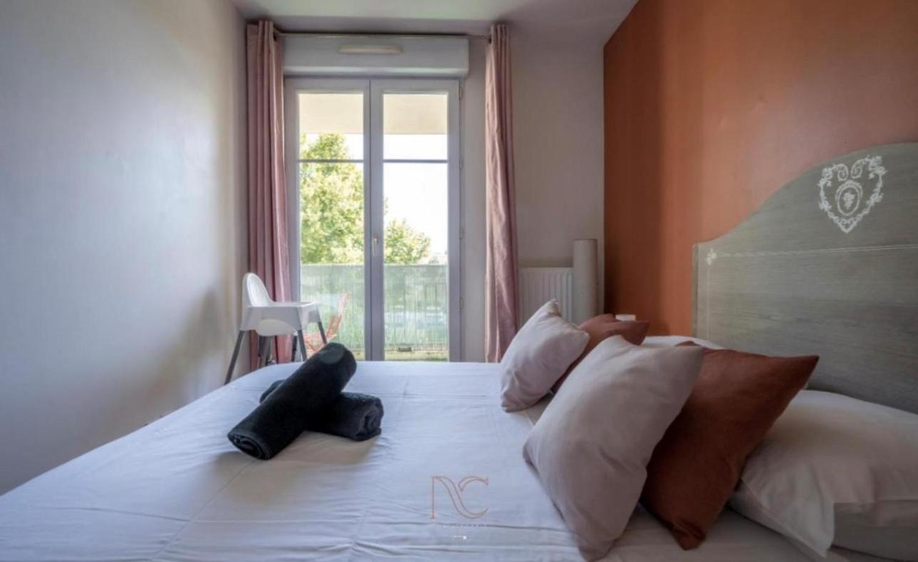 Appartement Castle - 10 Minutes De Disney Bussy-Saint-Georges Ngoại thất bức ảnh