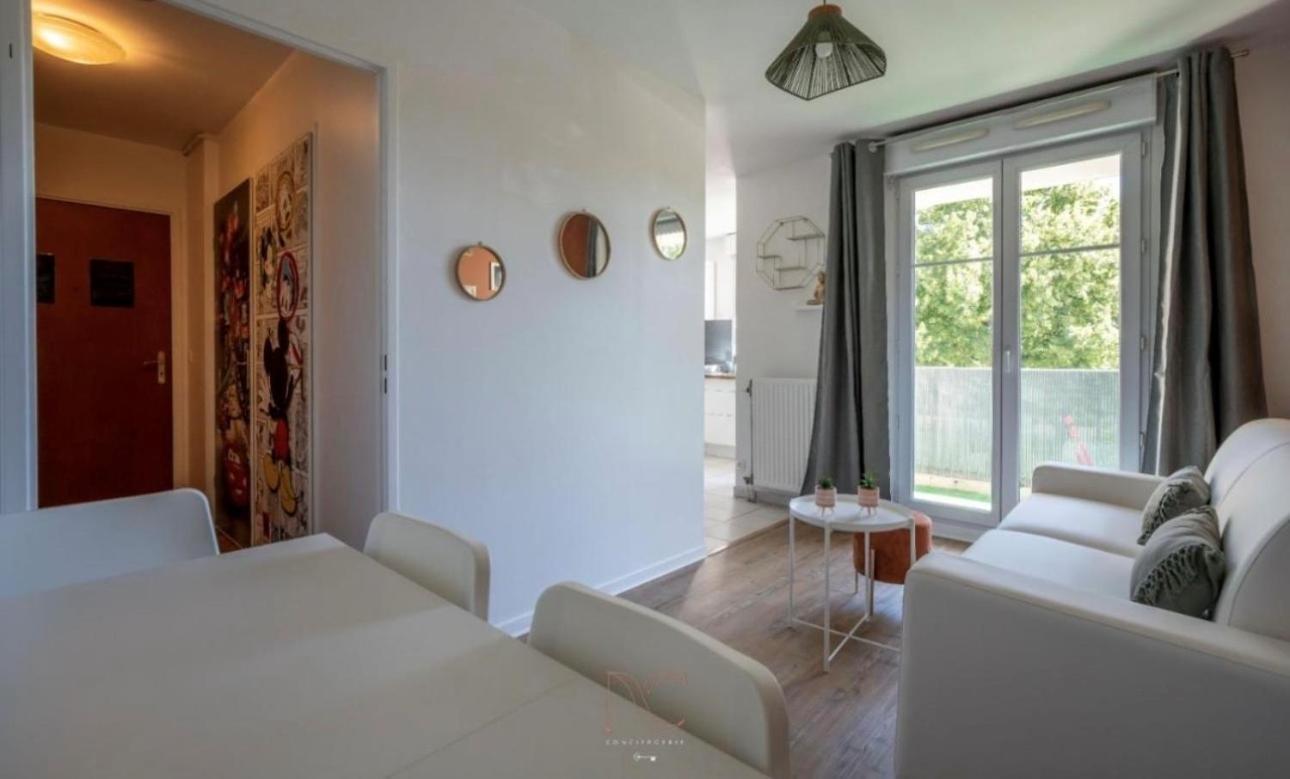 Appartement Castle - 10 Minutes De Disney Bussy-Saint-Georges Ngoại thất bức ảnh
